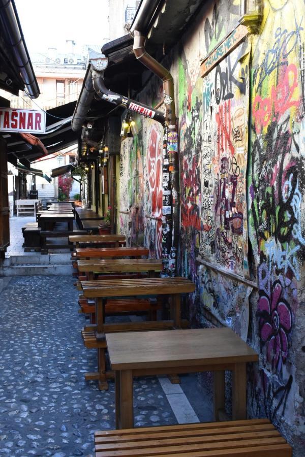 Garni Hotel Konak ซาราเยโว ภายนอก รูปภาพ